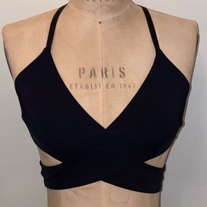 VS Pink Ultimate Sports Bra - Black, Size M